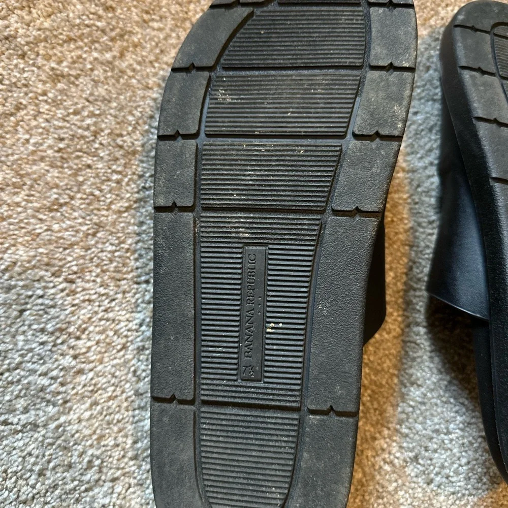 Banana Republic Black Sandals with Gold Accents - Picture 3 of 3